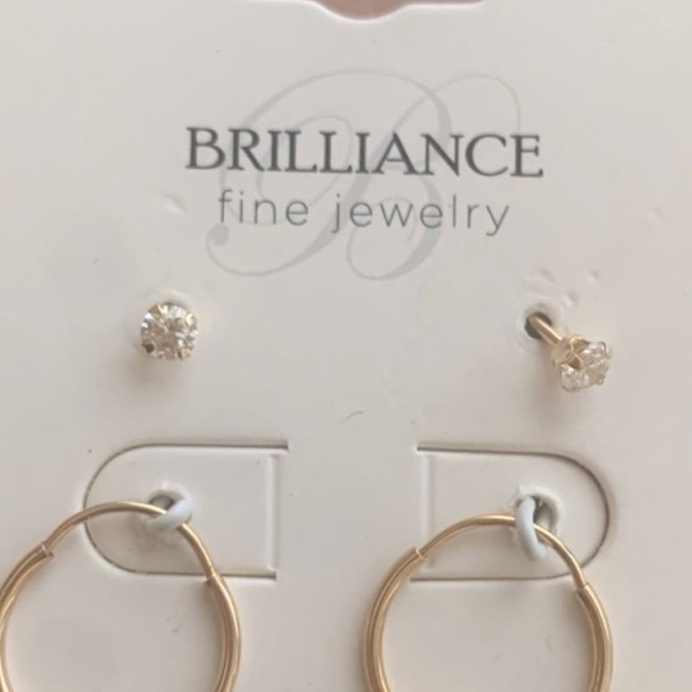 10KT Gold Cubic Zirconia Earrings stamp small kids - Picture 6 of 9